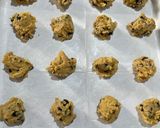 Foto langkah ke 6 dari resep #61 Chocochips Cookies Renyah & Enak untuk Lebaran.