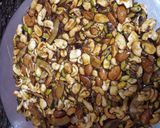 ડ્રાય ફ્રુટસ ચીકી (Dry Fruits Chiki Recipe In Gujarati) રેસીપી સ્ટેપ4ફોટો