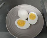 Foto del paso 7 de la receta: Huevos duros/cocidos