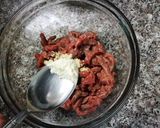 A picture of step 1 of Beef stir fry.