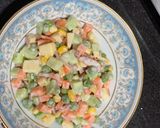 Hình bước làm 4 của món Salad Nga ngon tuyệt mà không béo