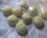 Foto langkah ke 7 dari resep Donat Empuk Eggless.