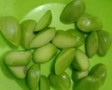 Foto langkah ke 1 dari resep Tumis Tempe Teri Saos Tiram.