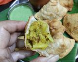 A picture of step 4 of Aloo Gobhi Samosa.