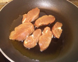 Foto del paso 1 de la receta: Solomillo de cerdo con setas salteadas