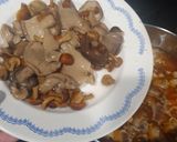Foto del paso 6 de la receta Estofado de cerdo con patata, boniato y setas