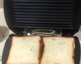 A picture of step 4 of Potato sandwich.