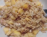A picture of step 8 of Noodles with potatoes and egg.