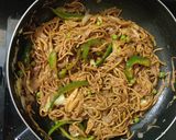 A picture of step 5 of Hakka Noodles.