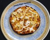 A picture of step 1 of Cheese Loaded Pizza.