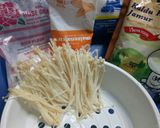 Foto langkah ke 1 dari resep Jamur Enoki Krispy.