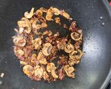A picture of step 1 of Szechwan Or devilled chicken livers - MEGA QUICK.