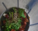 A picture of step 2 of Laal chutney.