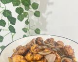 Foto langkah ke 6 dari resep Ayam Goreng Saus Mentega.