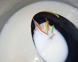 A picture of step 5 of Apple Shake Custard Delight.