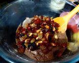 A picture of step 5 of Traditional Plum Cake Using Rum.