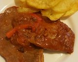 Foto del paso 4 de la receta: Bifes a la portuguesa con papas