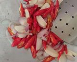 Foto langkah ke 4 dari resep Ongseng bayam rawit merah.