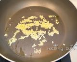 媽媽的古早味 香菇肉絲炒麵的食譜步驟5照片