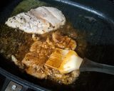 Foto langkah ke 5 dari resep Steak Ayam / Chicken Steak Saus Barbeque.