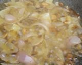 A picture of step 2 of Cauliflower, Potato, Peas, and Carrot Curry.