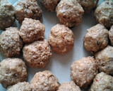 Foto del paso 3 de la receta: Guiso de albóndigas de atún en lata con garbanzos