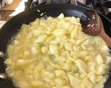 A picture of step 4 of Stuffed courgettes.