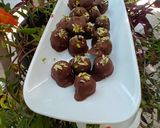 કાજુ કતરી ટ્રફલ્સ (Kaju Katri Truffles Recipe In Gujarati) રેસીપી સ્ટેપ2ફોટો