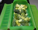 Foto del paso 1 de la receta: Pastel de verduras y salmón a la mostaza