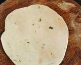 A picture of step 2 of Green peas Paratha.