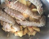 Foto del paso 6 de la receta Guisadito de galeras y salmón