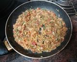 Foto del paso 2 de la receta: Tortillitas de fogonero y palitos de cangrejo con salsa rosa