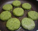 छोले पालक कटलेट (chole palak cutlet recipe in marathi) रेसिपी स्टेप 3 फोटो 