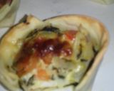Foto del paso 5 de la receta: Canastitas con verduras y salchichas