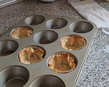 Foto del paso 5 de la receta: Tartaletas con yogur, melocotón y arándanos