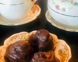 Foto del paso 5 de la receta: Colaciones de dulce de leche con baño de chocolate