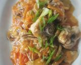 Foto langkah ke 5 dari resep Ayam Jamur Asam Manis.