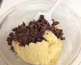 A picture of step 6 of Easy Drop Chocolate Chip Cookies.