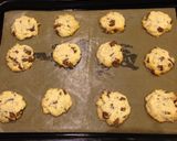 A picture of step 8 of Easy Drop Chocolate Chip Cookies.