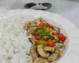 Foto langkah ke 5 dari resep Jamur Paprika Saus Tiram 🍄.