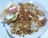 Foto langkah ke 4 dari resep Nasgor simpel favorit bojo.