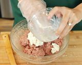Foto langkah ke 8 dari resep Spaghetti Meatballs.