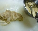 A picture of step 2 of Easy Kenchinjiru (Japanese Vegetable Soup) for Beginners.