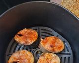 A picture of step 1 of Fish for kids stew (Grilled Mackerel (Titus fish).