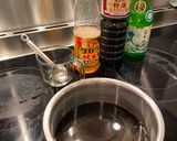 A picture of step 1 of Iridori - braised chicken and vegetable - Japanese.