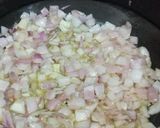 A picture of step 3 of Bhindi 2 pyaja.