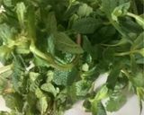 Une image de l'étape 1 de 🥒Courgette dans sa robe d’été 🌶️🌿.