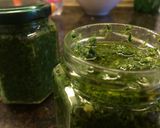 Medvehagyma pesztó recept fázis 3 fotója