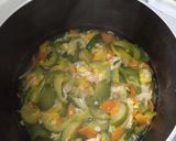Foto del paso 1 de la receta: Huevos Poché, sobre colchón vegetal
