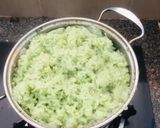Hình bước làm 3 của món Gà rôti cùng xôi lá dứa